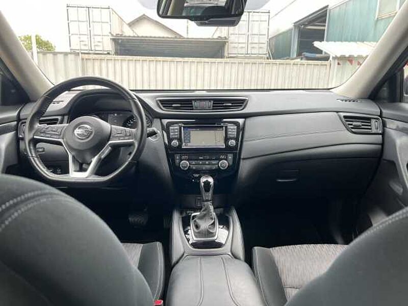 Nissan X-Trail N-Tec Automatik Panorama LED Navi Klima AHK SHZ Keyless Kamera