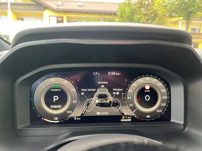 Nissan Qashqai Tekna FACELIFT e-Power 1.5  BOSE PGD HUD Navi LED  El. Heckklappe