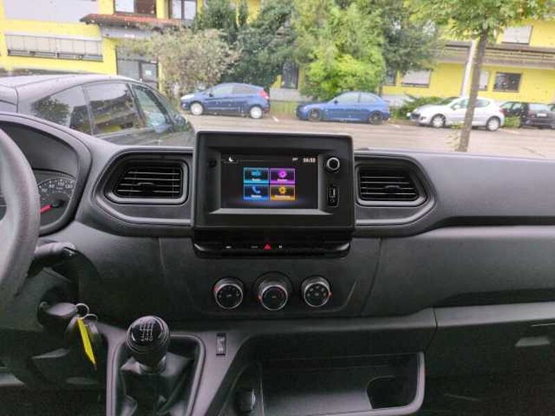 Nissan Interstar Kastenwagen L2H2 3,5t N-Connecta Klima Apple CarPlay Android Auto DAB PDC