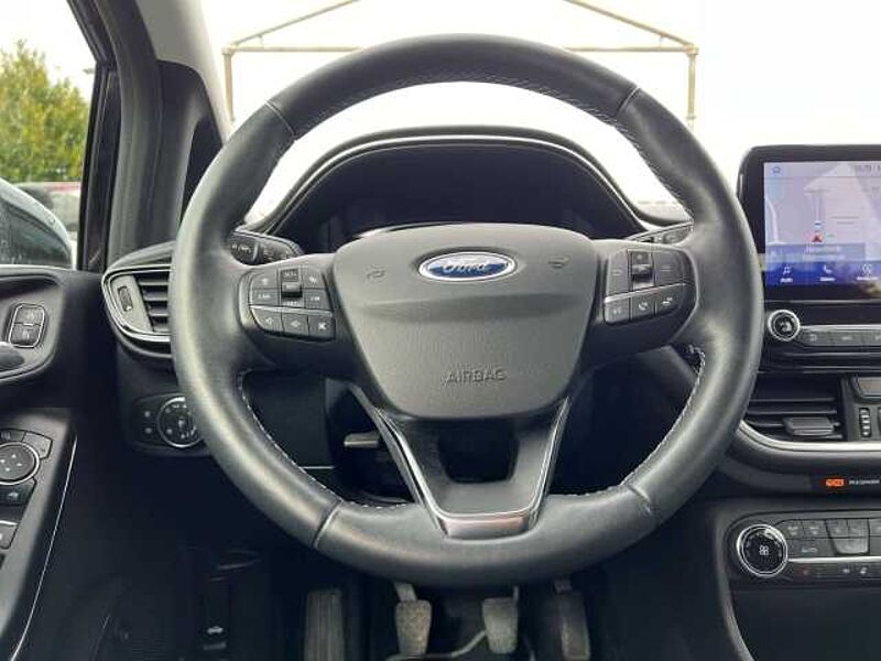 Ford Fiesta Titanium X LED Navi ACC City Stop Klima Wipa PDC Kamera