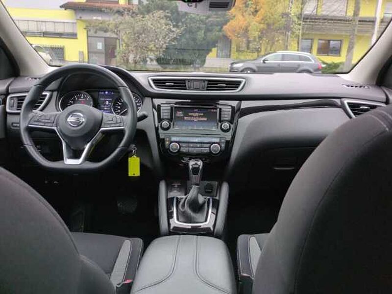 Nissan Qashqai *Black Week-444€* N-Way Automatik Panorama Klima City Stop Wipa Navi