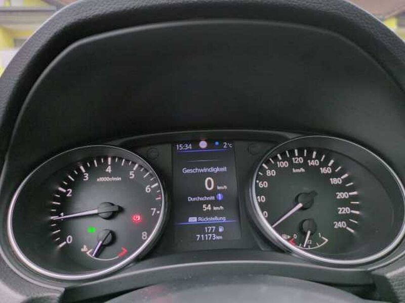 Nissan Qashqai N-Way Panorama Navi Klima Wipa City Stop PDC Kamera