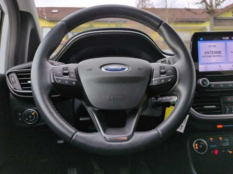 Ford Fiesta Cool & Connect Klima Wipa PDC Tempomat Cool & Connect Klima Wipa PDC Tempomat