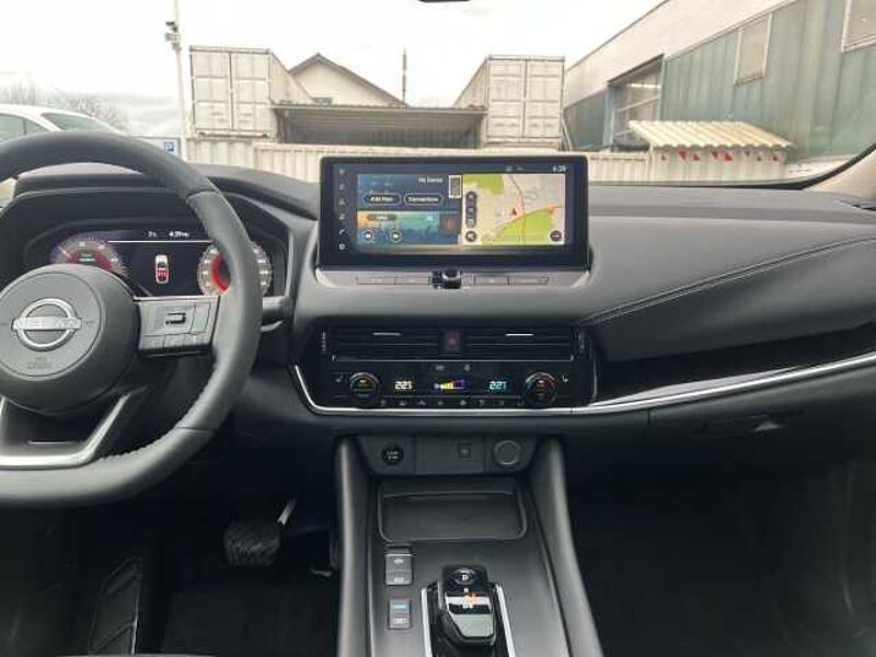 Nissan Qashqai Black Editon e-Power 1.5 HUD Panorama Navi 360 Kamera LED