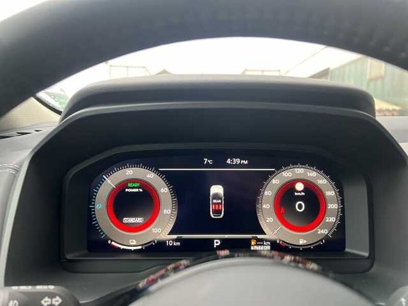 Nissan Qashqai Black Editon e-Power 1.5 HUD Panorama Navi 360 Kamera LED