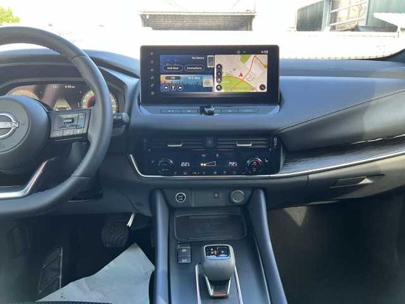 Nissan Qashqai Tekna 4x4 1.3 DIG-T MHEV Allrad HUD Navi 360 Kamera LED ACC